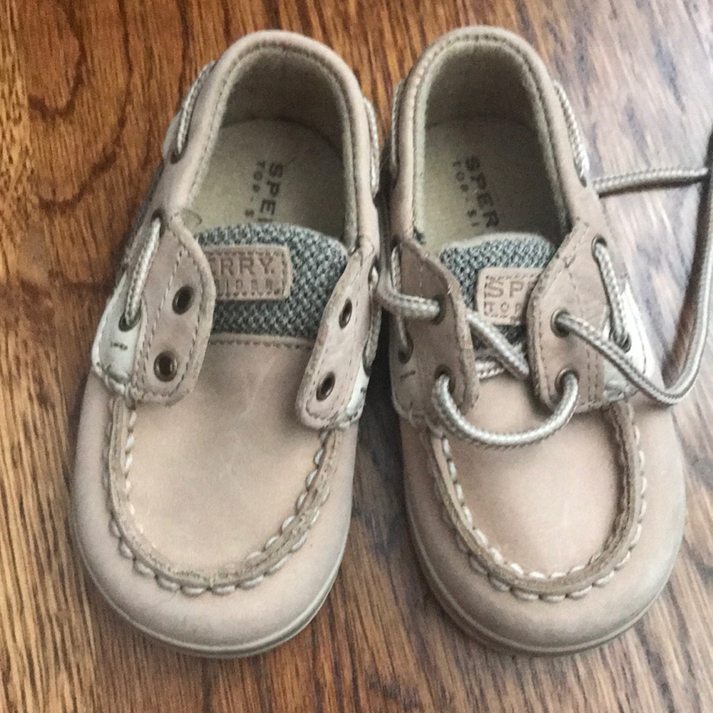 Sperry Boat shoes size 3 month